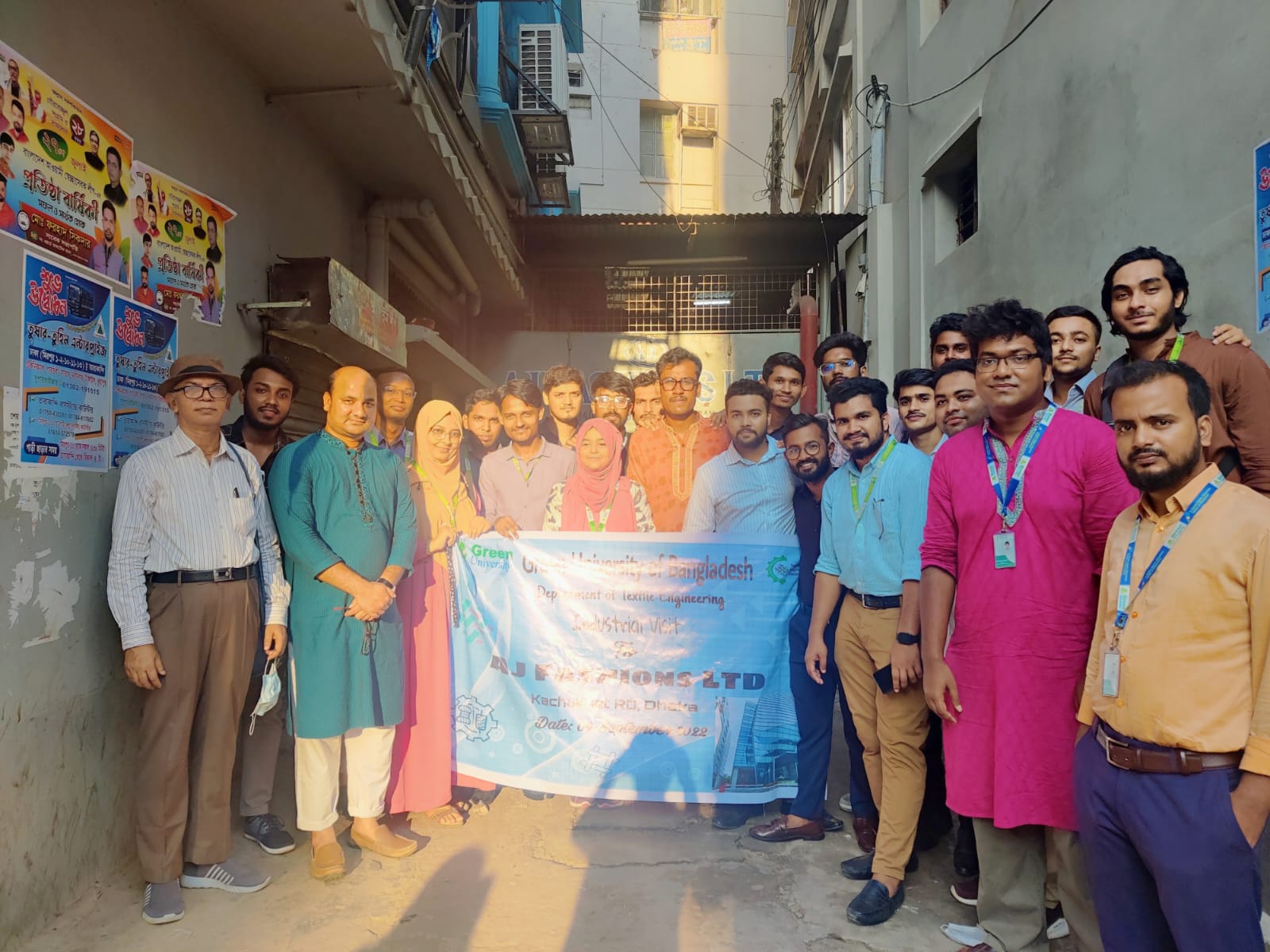 Successful Completion of Industrial Visit organized by the Department of Textile Engineering